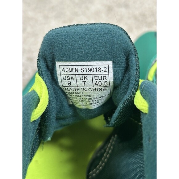 Saucony Spit Fire Track Running Shoes Green Yellow  Womens US Size 9 - Picture 8 of 10